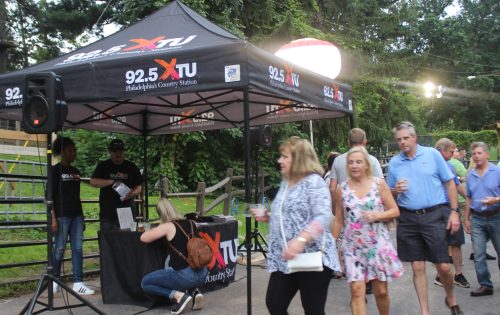 XTU Booth1